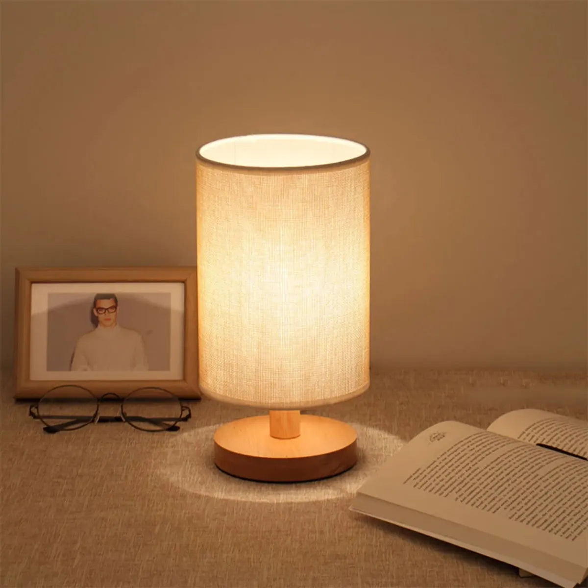 USB Bedside Lamp Night Light Table Lamp - Wooden Desk Lamp with Cylinder Lamp Shade, Home Decor