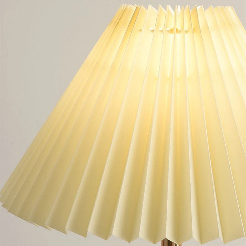 Modern Luxury LED Desktop Decorative Light - Nordic Creative Ceramic Table Lamp, Bedside Study Hotel