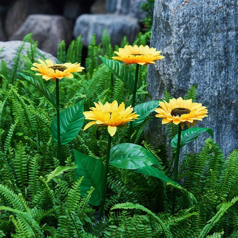 3 Heads LED Solar Sunflower Lights - Garden Yard Landscape Lamp, Home Decoration
